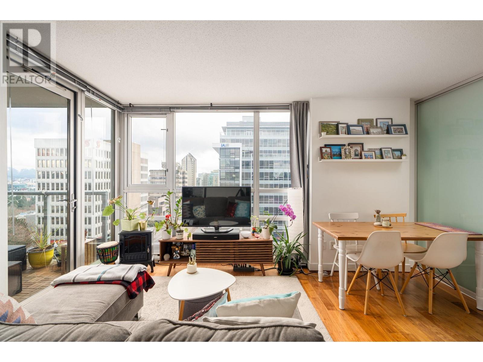 Listing Picture 10 of 24 : 808 1030 W BROADWAY AVENUE, Vancouver / 溫哥華 - 魯藝地產 Yvonne Lu Group - MLS Medallion Club Member