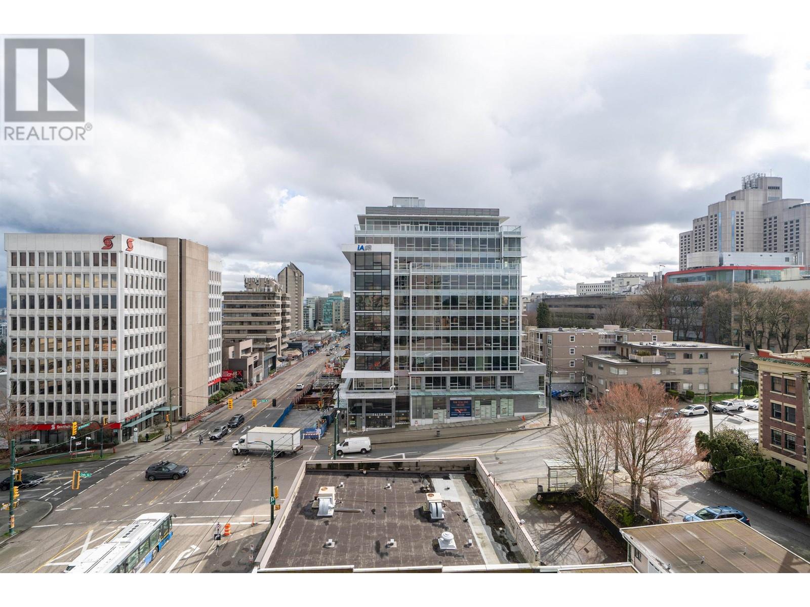 Listing Picture 20 of 24 : 808 1030 W BROADWAY AVENUE, Vancouver / 溫哥華 - 魯藝地產 Yvonne Lu Group - MLS Medallion Club Member