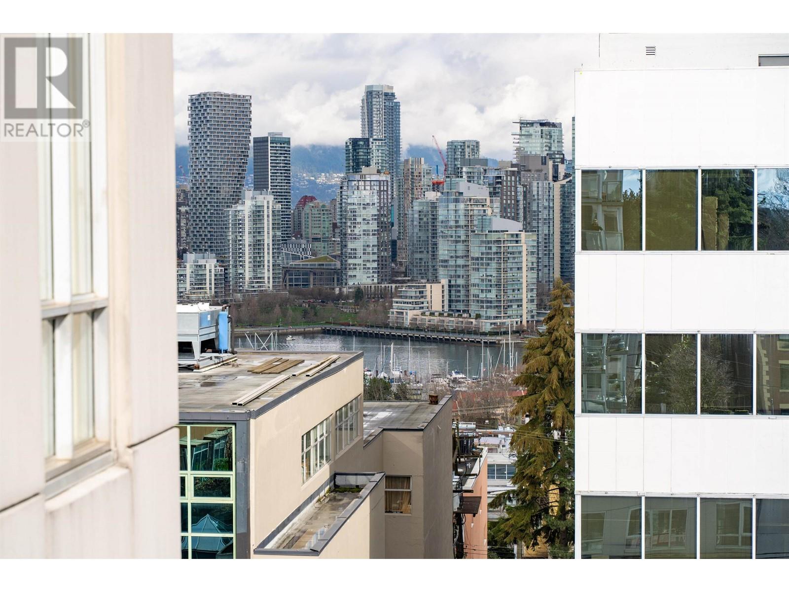 Listing Picture 23 of 24 : 808 1030 W BROADWAY AVENUE, Vancouver / 溫哥華 - 魯藝地產 Yvonne Lu Group - MLS Medallion Club Member