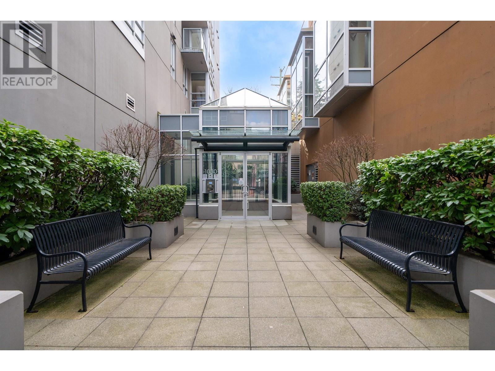 Listing Picture 4 of 24 : 808 1030 W BROADWAY AVENUE, Vancouver / 溫哥華 - 魯藝地產 Yvonne Lu Group - MLS Medallion Club Member