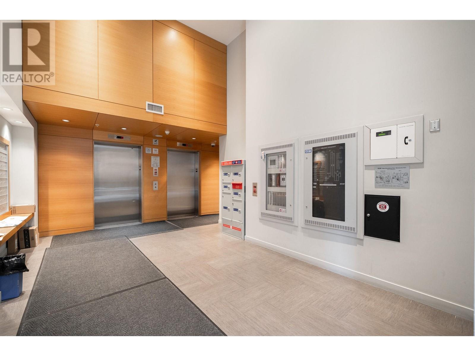 Listing Picture 5 of 24 : 808 1030 W BROADWAY AVENUE, Vancouver / 溫哥華 - 魯藝地產 Yvonne Lu Group - MLS Medallion Club Member