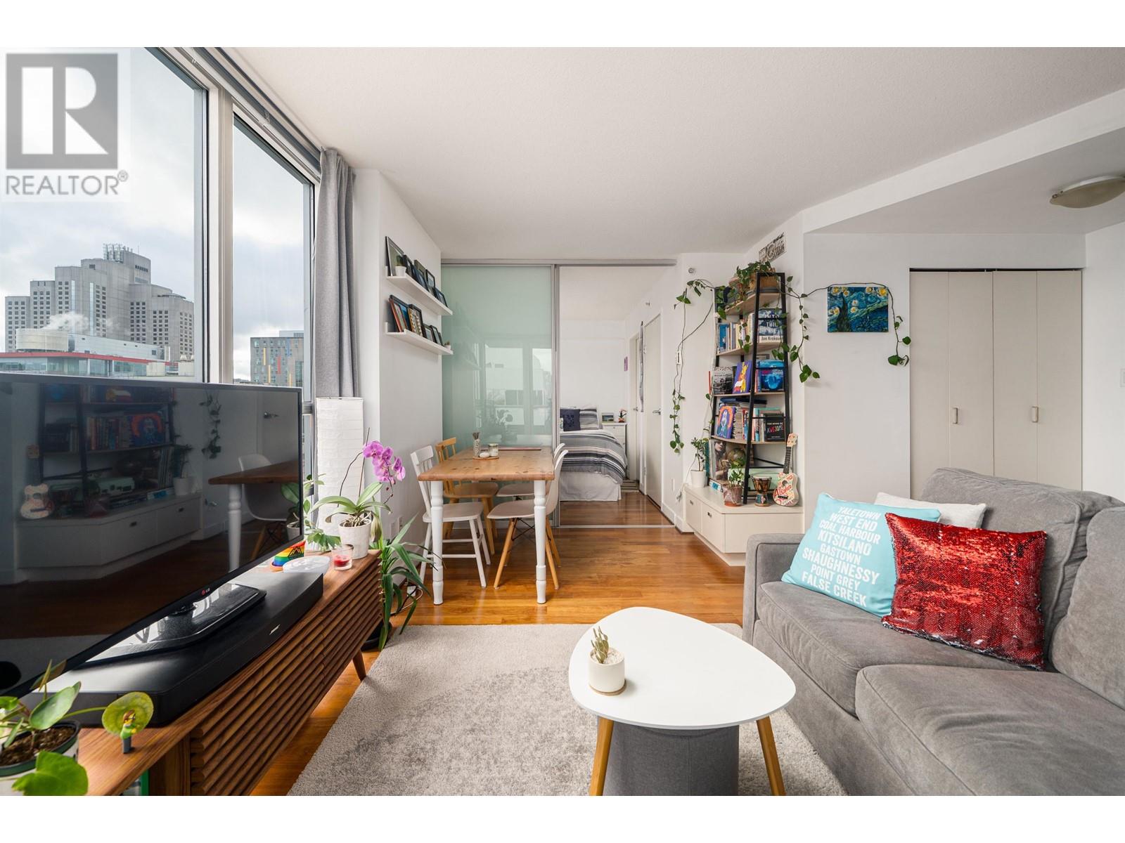 Listing Picture 8 of 24 : 808 1030 W BROADWAY AVENUE, Vancouver / 溫哥華 - 魯藝地產 Yvonne Lu Group - MLS Medallion Club Member