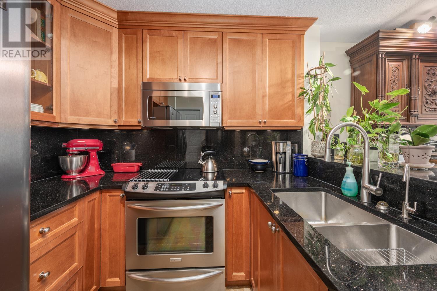 413 260 Newport Drive, Port Moody, British Columbia  V3H 5C6 - Photo 7 - R2980001