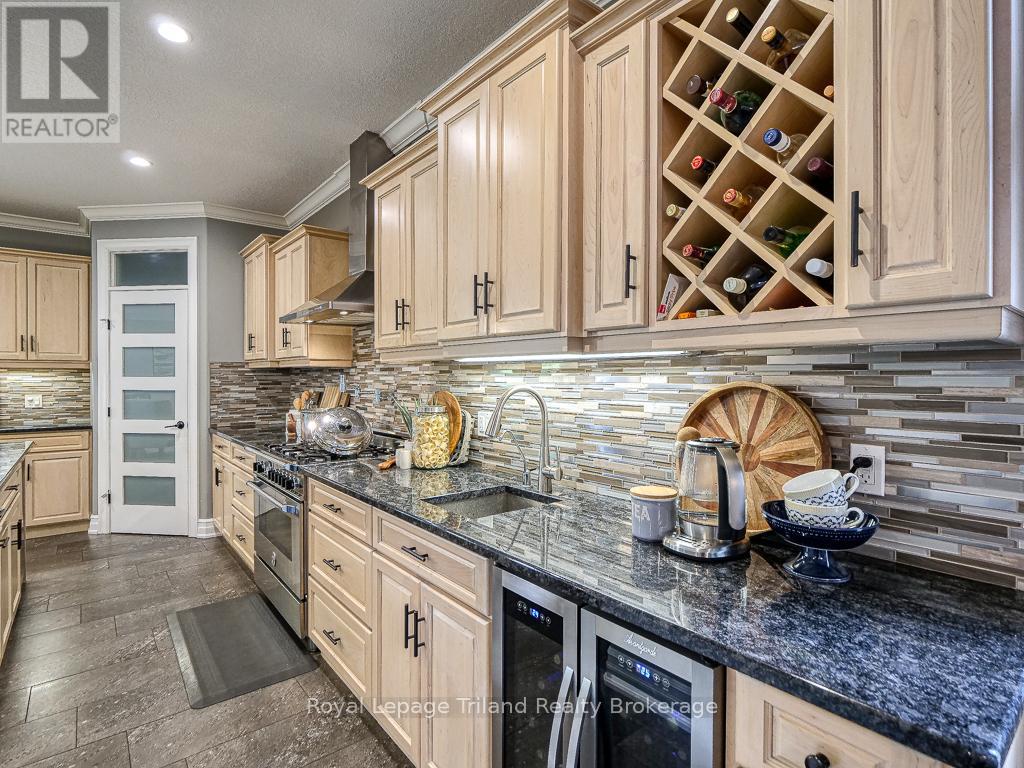 Photo 12 of 50 for 20 Sloan Drive