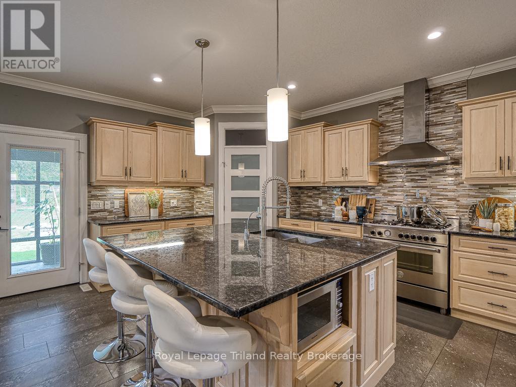 Photo 17 of 50 for 20 Sloan Drive