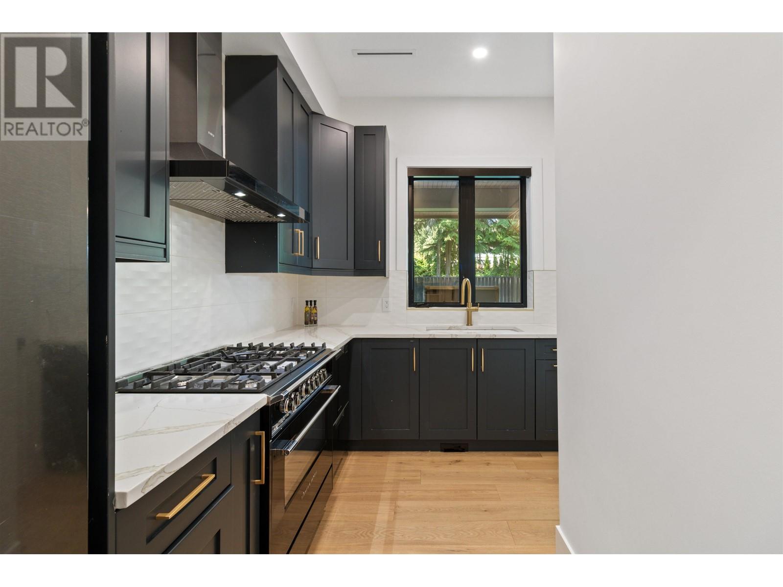 565 Mathers Avenue, West Vancouver, British Columbia  V7S 1H4 - Photo 11 - R2979960