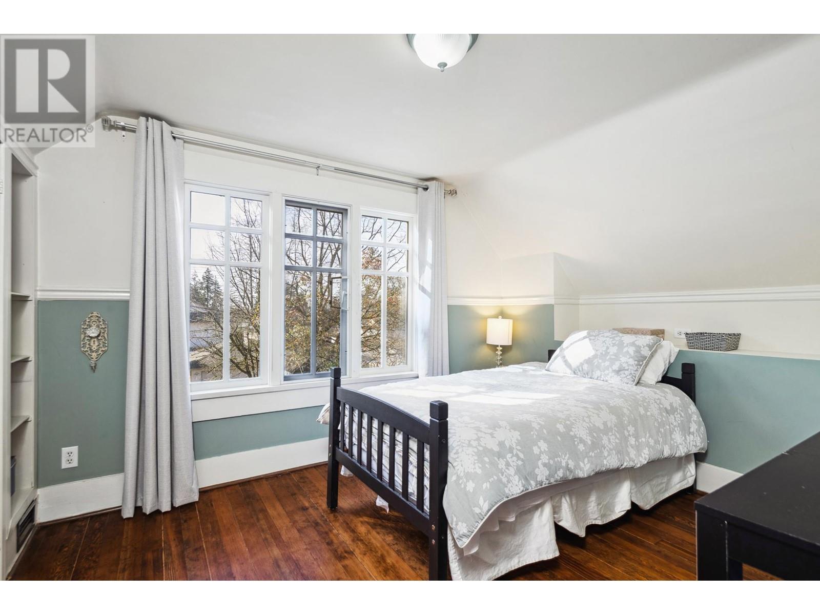 341 W 22nd Street, North Vancouver, British Columbia  V7M 2A3 - Photo 19 - R2979967