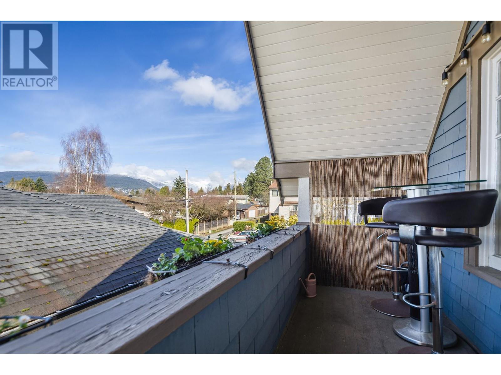 341 W 22nd Street, North Vancouver, British Columbia  V7M 2A3 - Photo 23 - R2979967