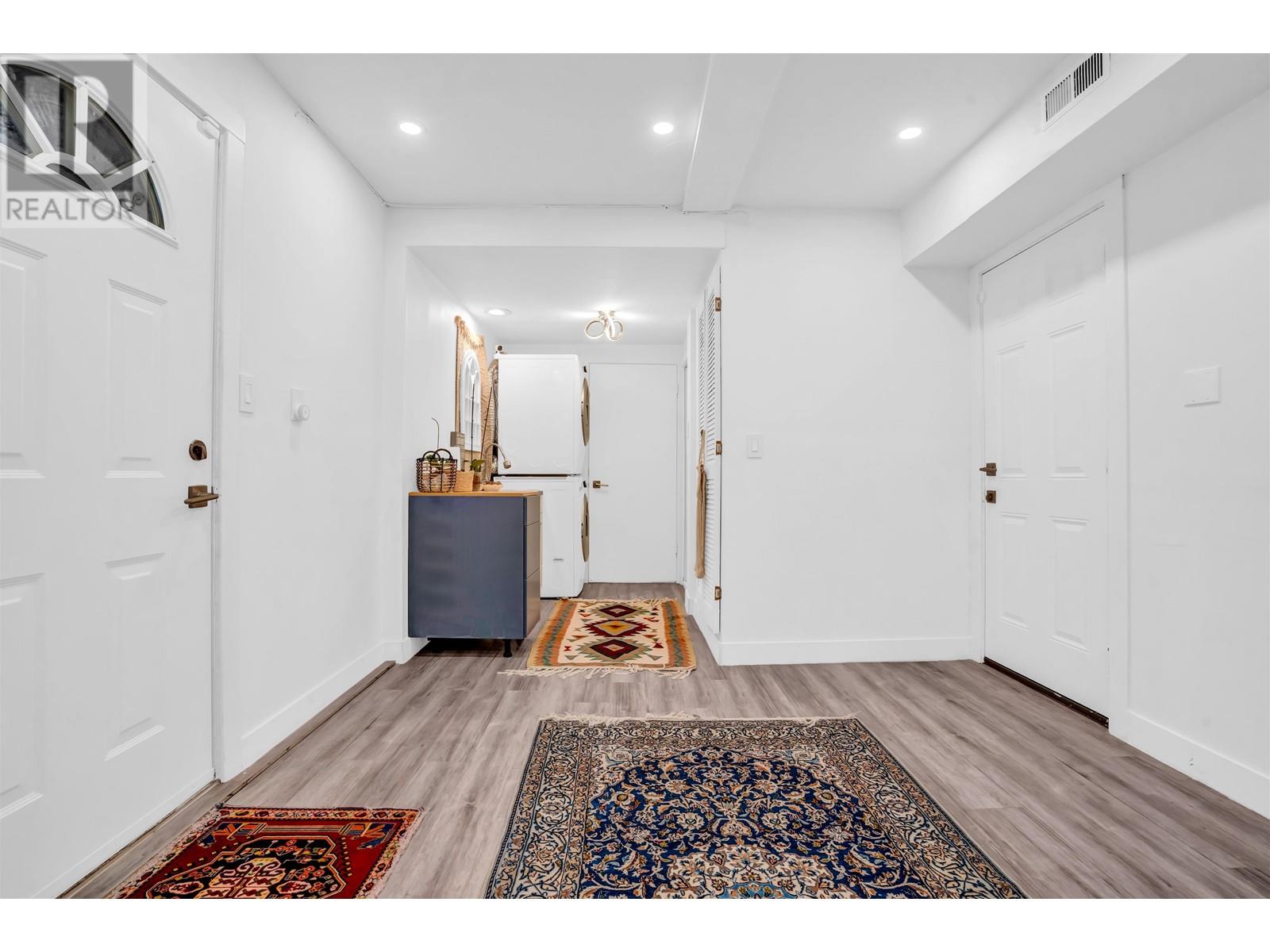 2322 Kirkstone Road, North Vancouver, British Columbia  V7J 3M3 - Photo 16 - R2979976