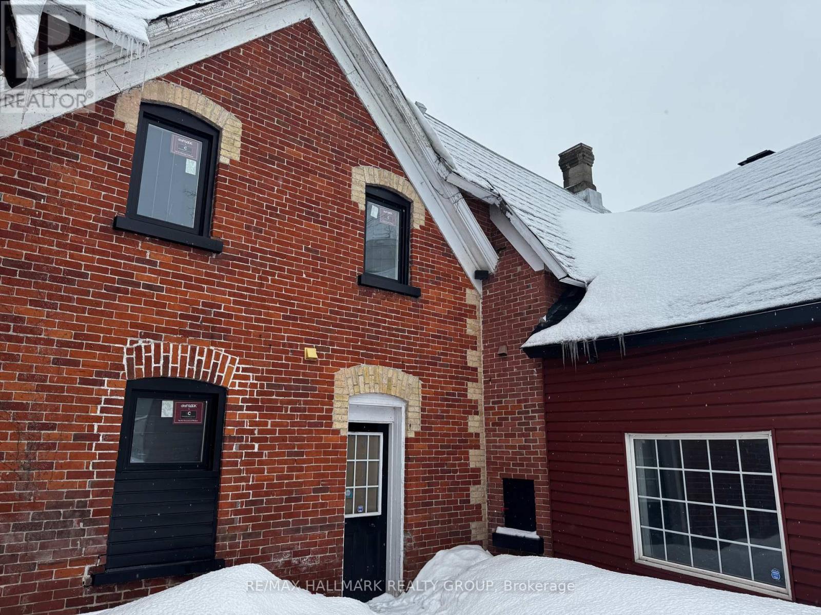 5561 Manotick Main Street S, Ottawa, Ontario  K4M 1L7 - Photo 4 - X12030054