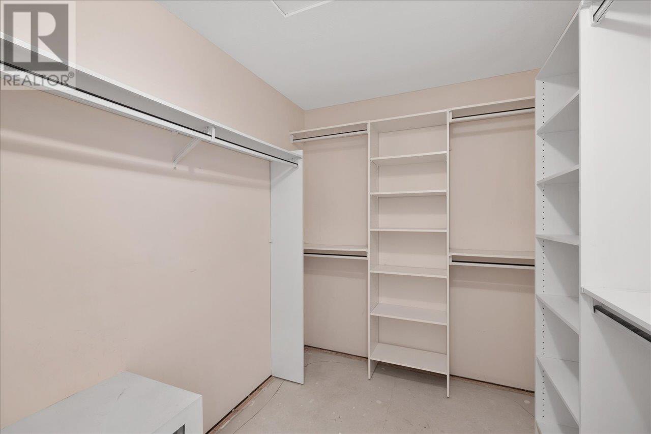 Listing Picture 31 of 40 : 5631 COLVILLE ROAD, Richmond / 烈治文 - 魯藝地產 Yvonne Lu Group - MLS Medallion Club Member