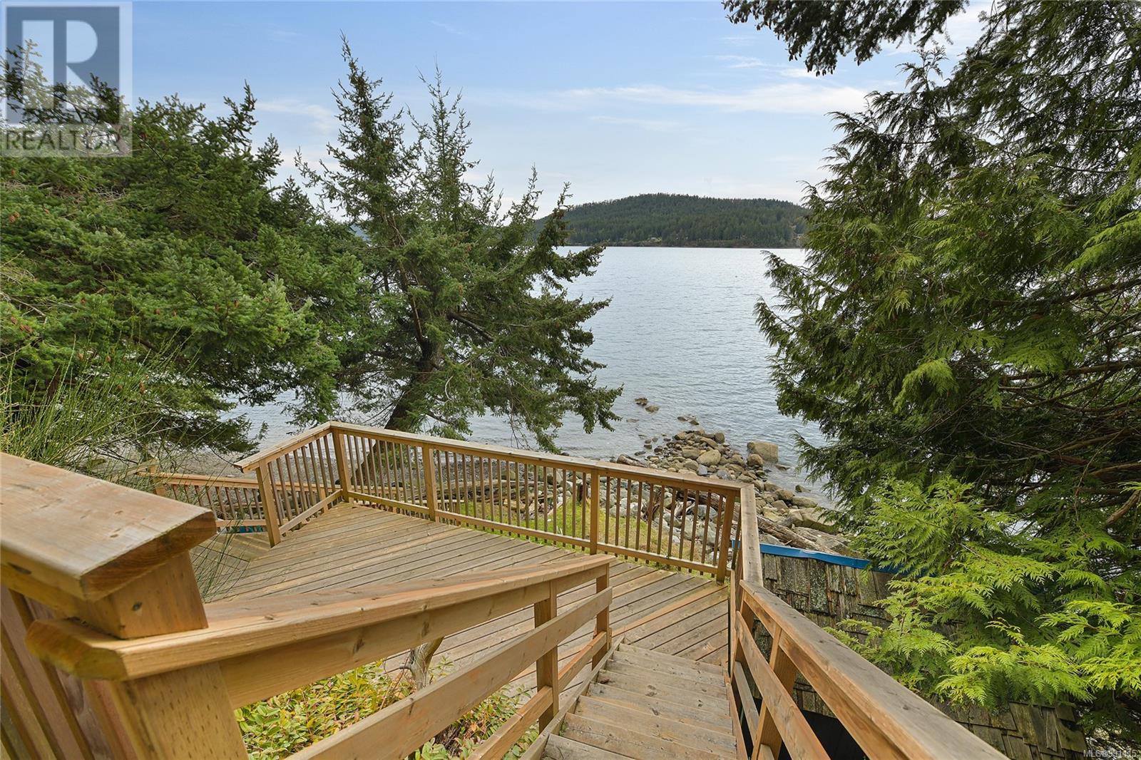 524 Bay Trnabt, Mayne Island, British Columbia  V0N 2J2 - Photo 42 - 991415