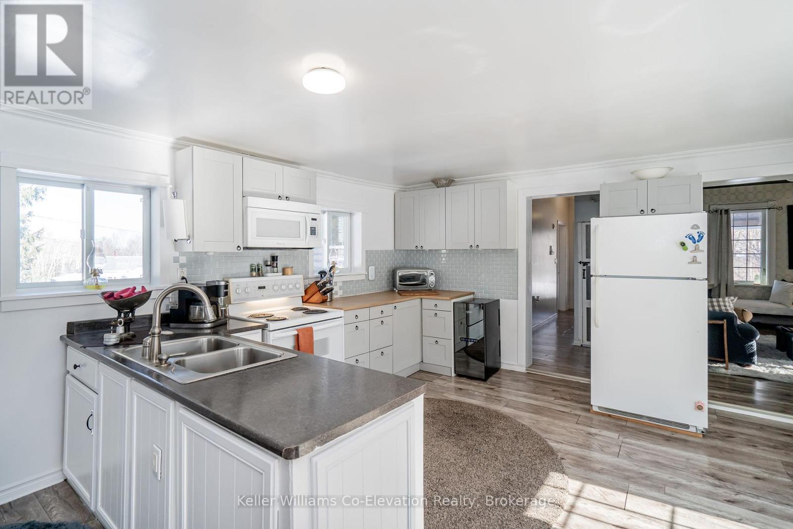 2975 Fesserton Side Road, Severn, Ontario  L0R 2C0 - Photo 8 - S12030061