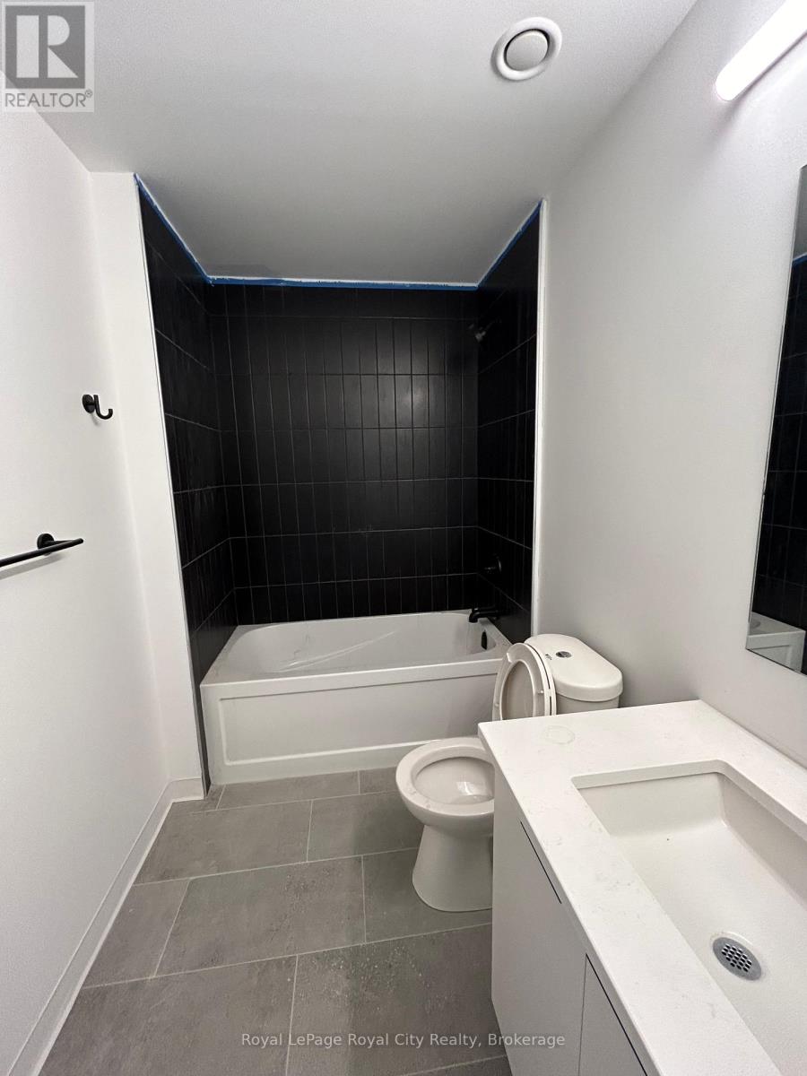 120 Huron Street, Guelph, Ontario  N1E 0T8 - Photo 9 - X12030101