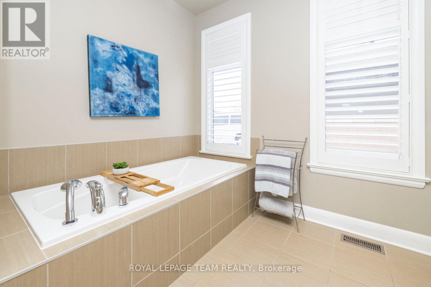 213 Cabrelle Place, Ottawa, Ontario  K4M 0A9 - Photo 22 - X12012039
