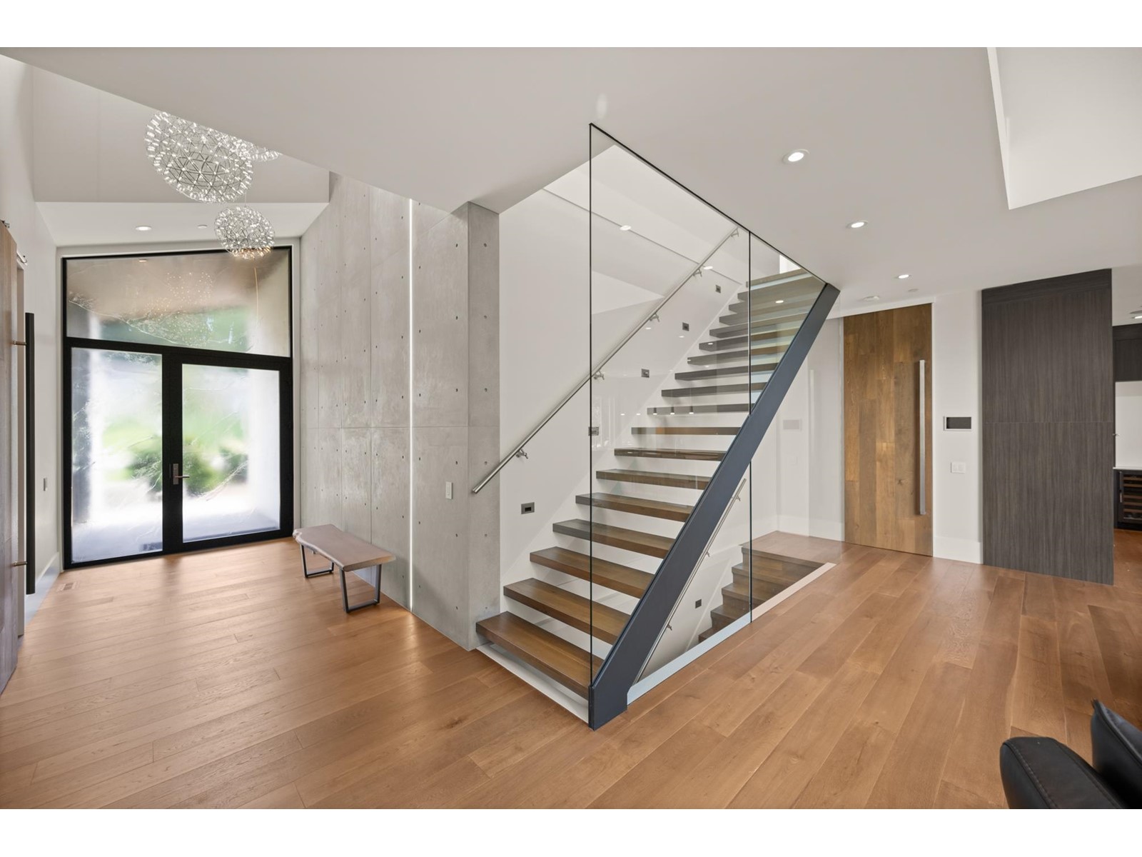 Property at 1877 126 STREET image 2