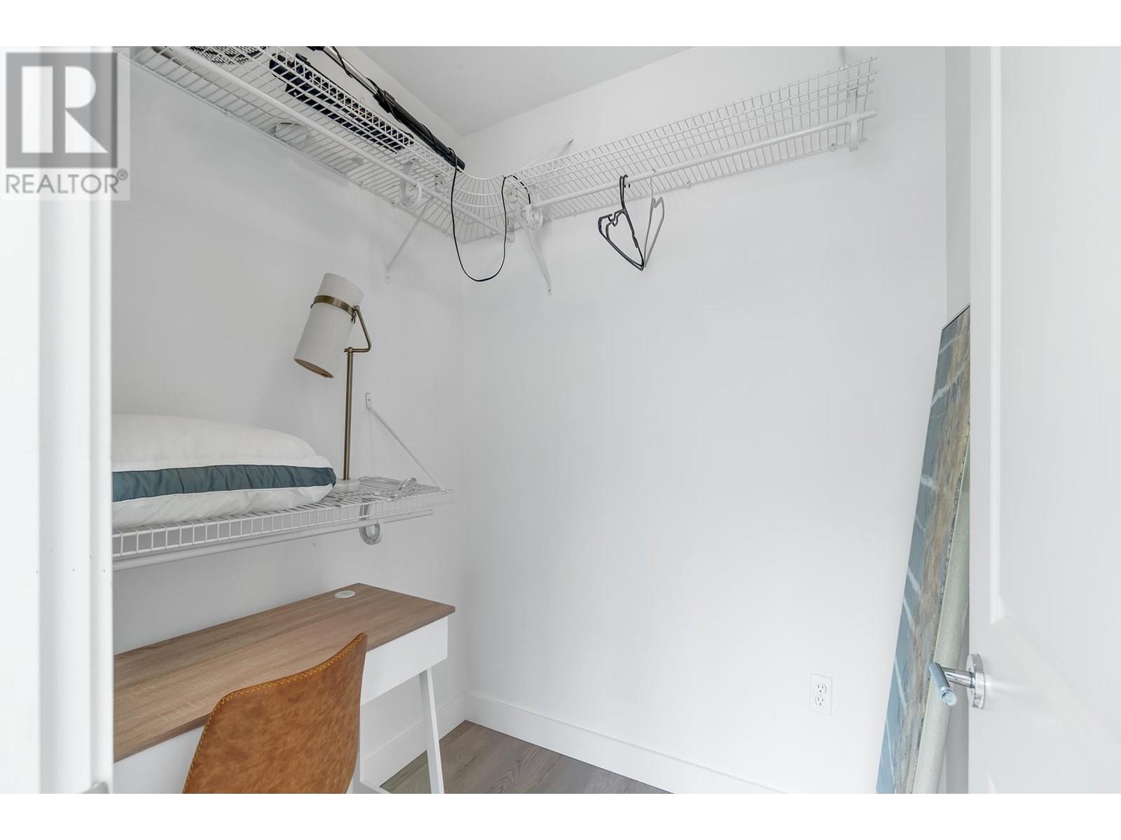 Listing Picture 28 of 33 : 332 W 1ST AVENUE, Vancouver / 溫哥華 - 魯藝地產 Yvonne Lu Group - MLS Medallion Club Member