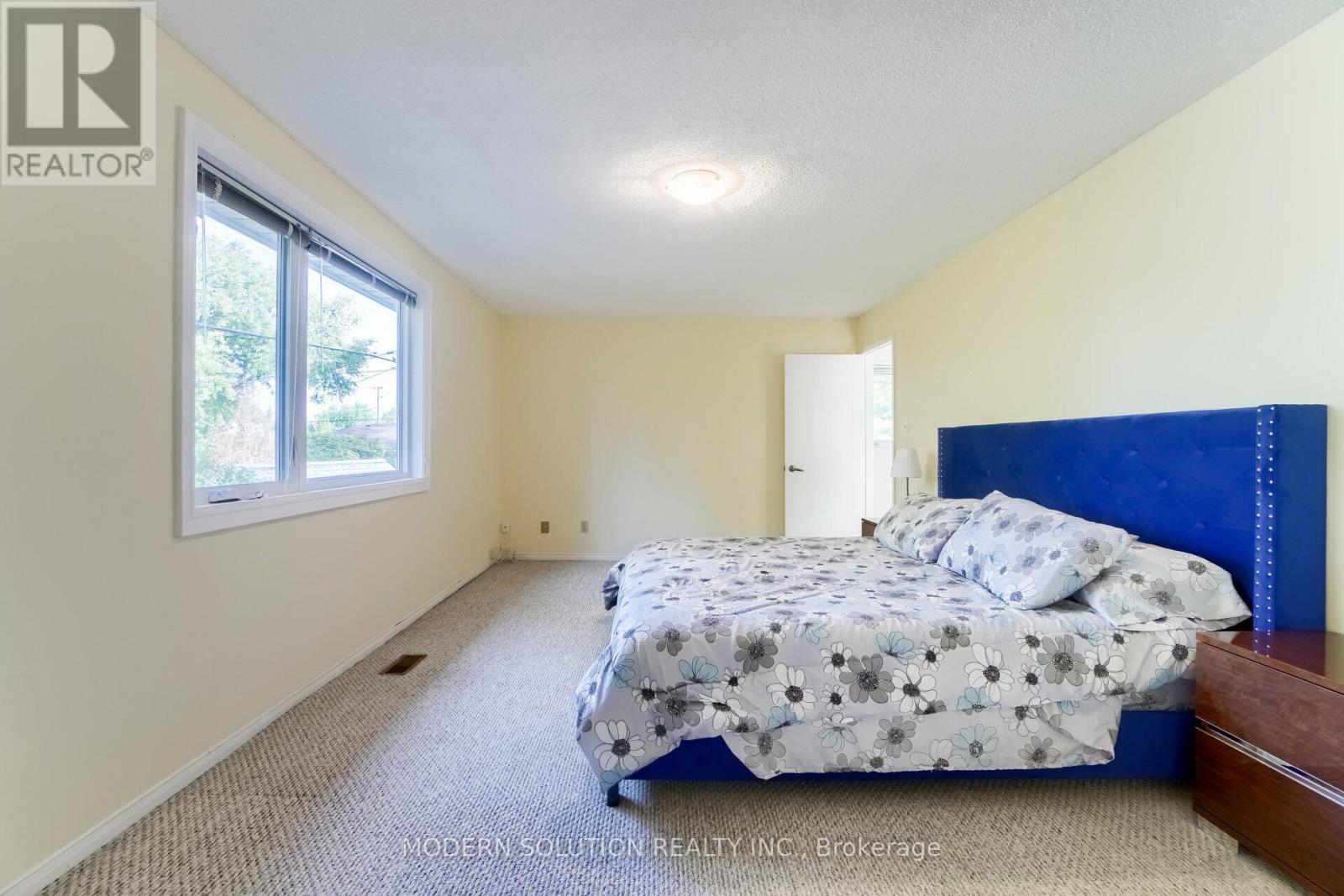 617 Curzon Avenue, Mississauga, Ontario  L5G 1P8 - Photo 32 - W12015706