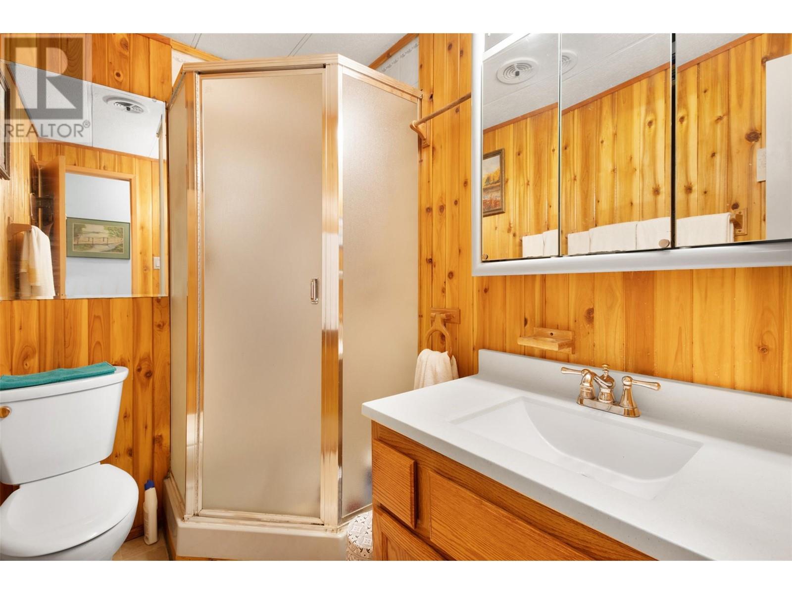 3096 Lindberg Road, Sorrento, British Columbia  V0E 2W1 - Photo 25 - 10339445