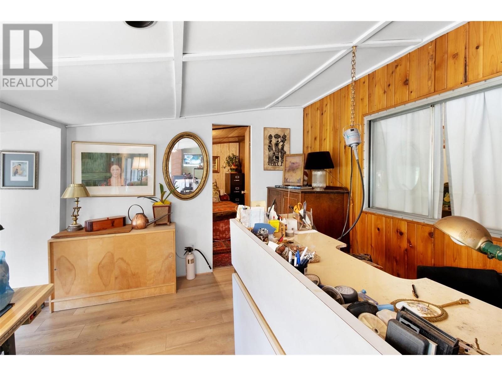 3096 Lindberg Road, Sorrento, British Columbia  V0E 2W1 - Photo 39 - 10339445