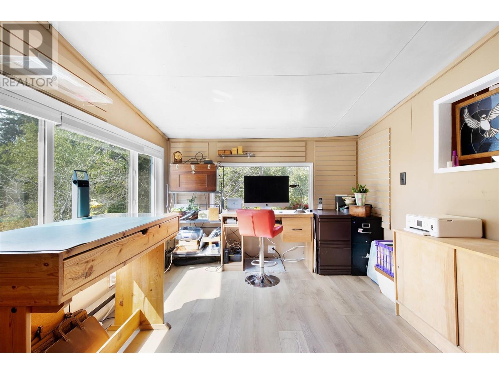 3096 Lindberg Road, Sorrento, British Columbia  V0E 2W1 - Photo 38 - 10339445