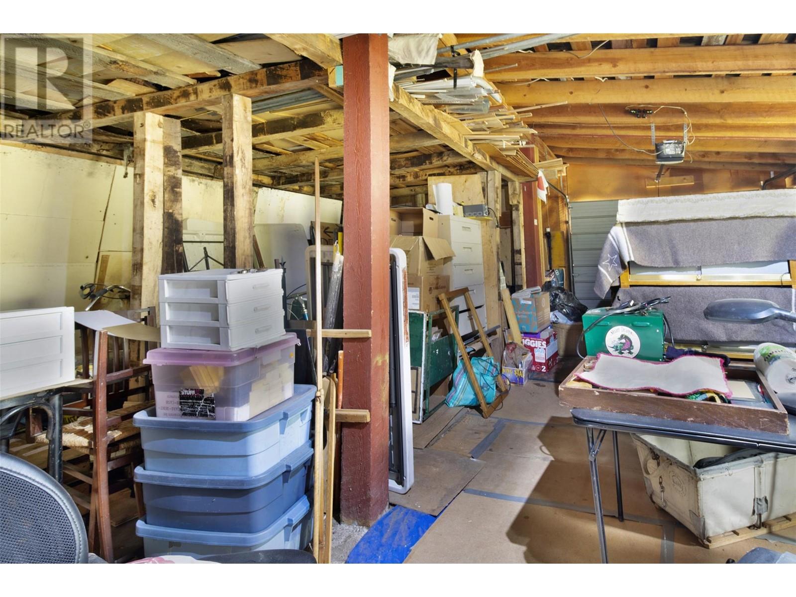 3096 Lindberg Road, Sorrento, British Columbia  V0E 2W1 - Photo 51 - 10339445