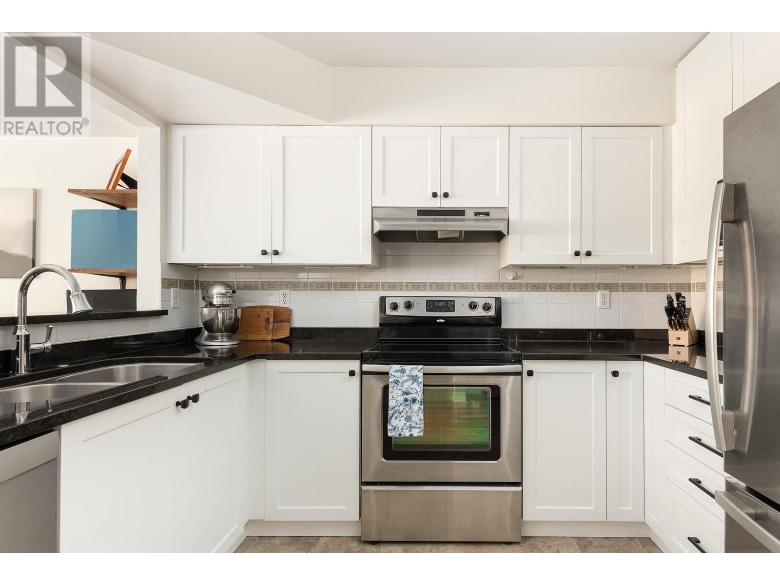 45 123 Seventh Street, New Westminster, British Columbia  V3M 6Y2 - Photo 4 - R2980017