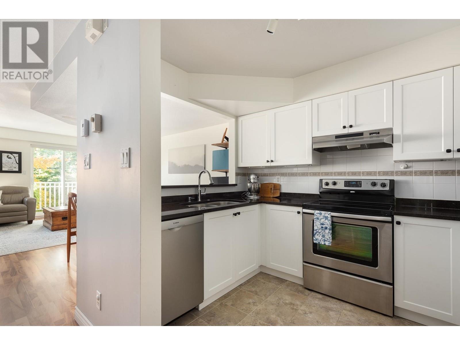 45 123 Seventh Street, New Westminster, British Columbia  V3M 6Y2 - Photo 6 - R2980017