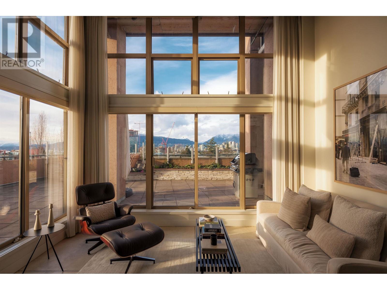 406 1529 W 6TH AVENUE, vancouver, British Columbia