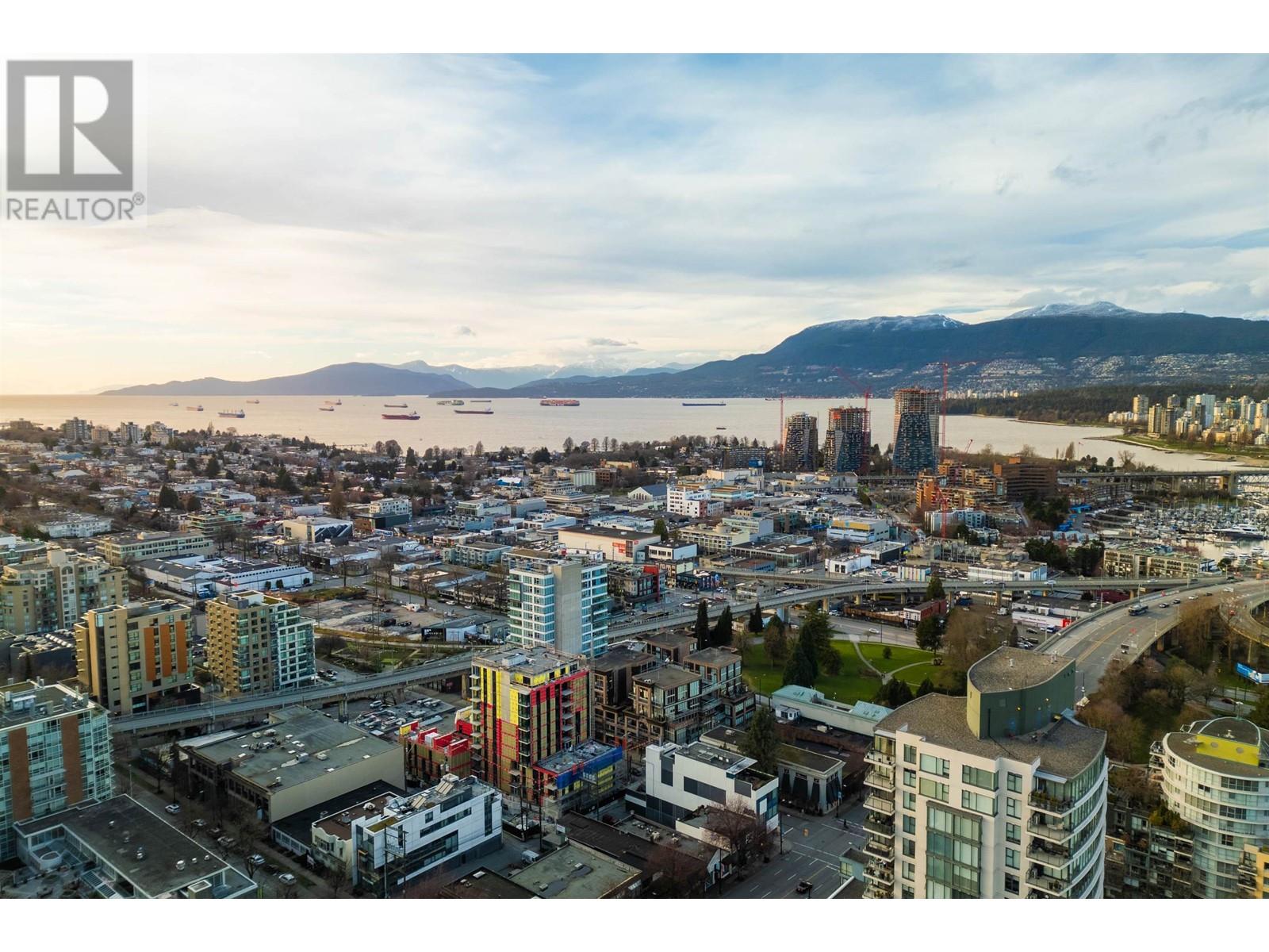406 1529 W 6th Avenue, Vancouver, British Columbia  V6J 1R1 - Photo 37 - R2980021