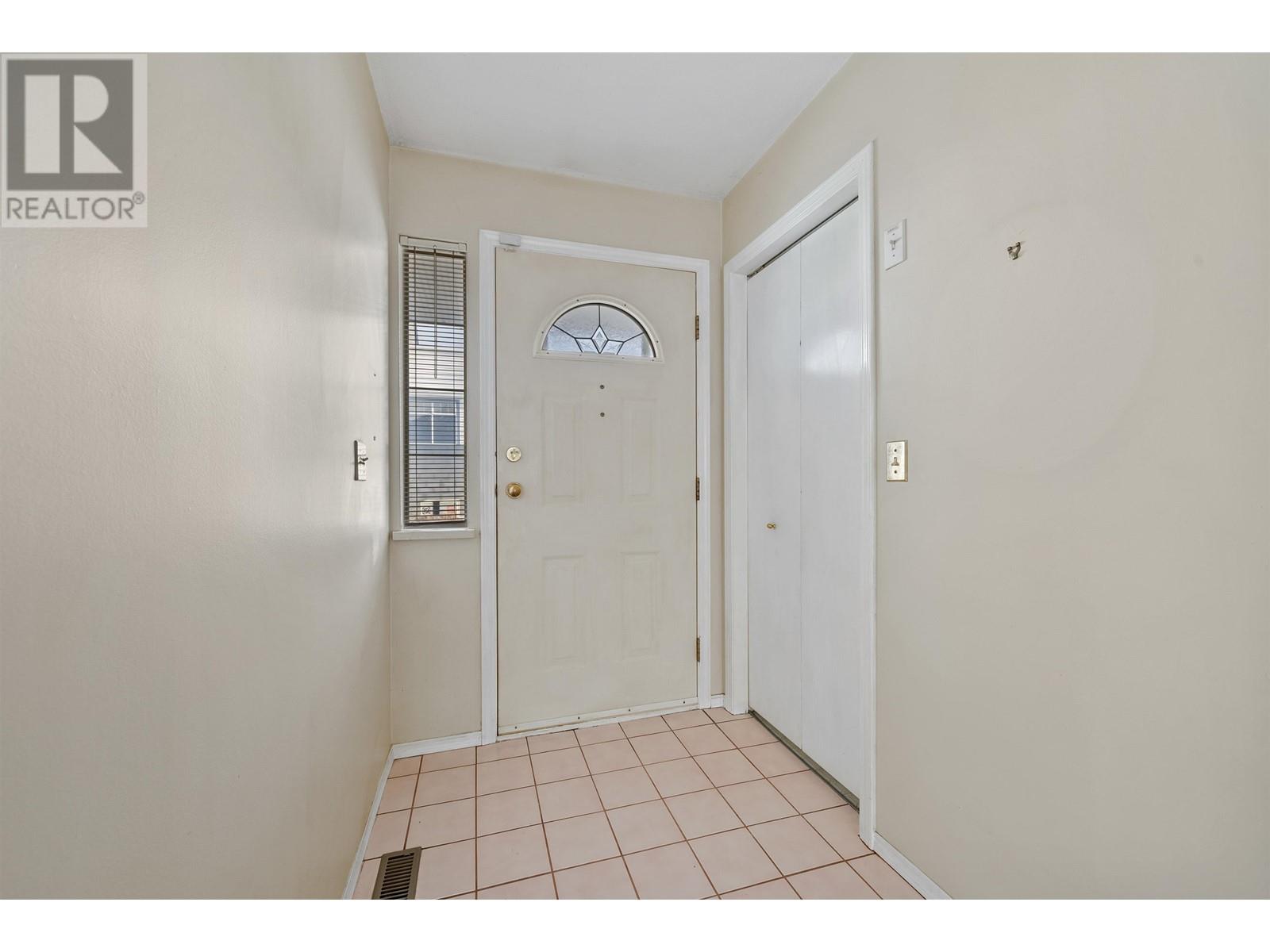 18 19171 Mitchell Road, Pitt Meadows, British Columbia  V3Y 2G3 - Photo 5 - R2980024
