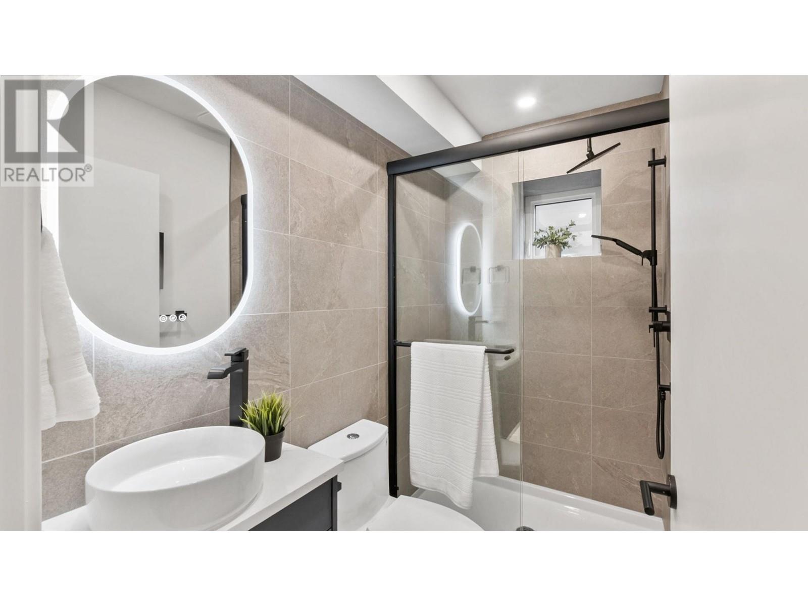 525 E 11th Avenue, Vancouver, British Columbia  V5T 2E1 - Photo 11 - R2980025
