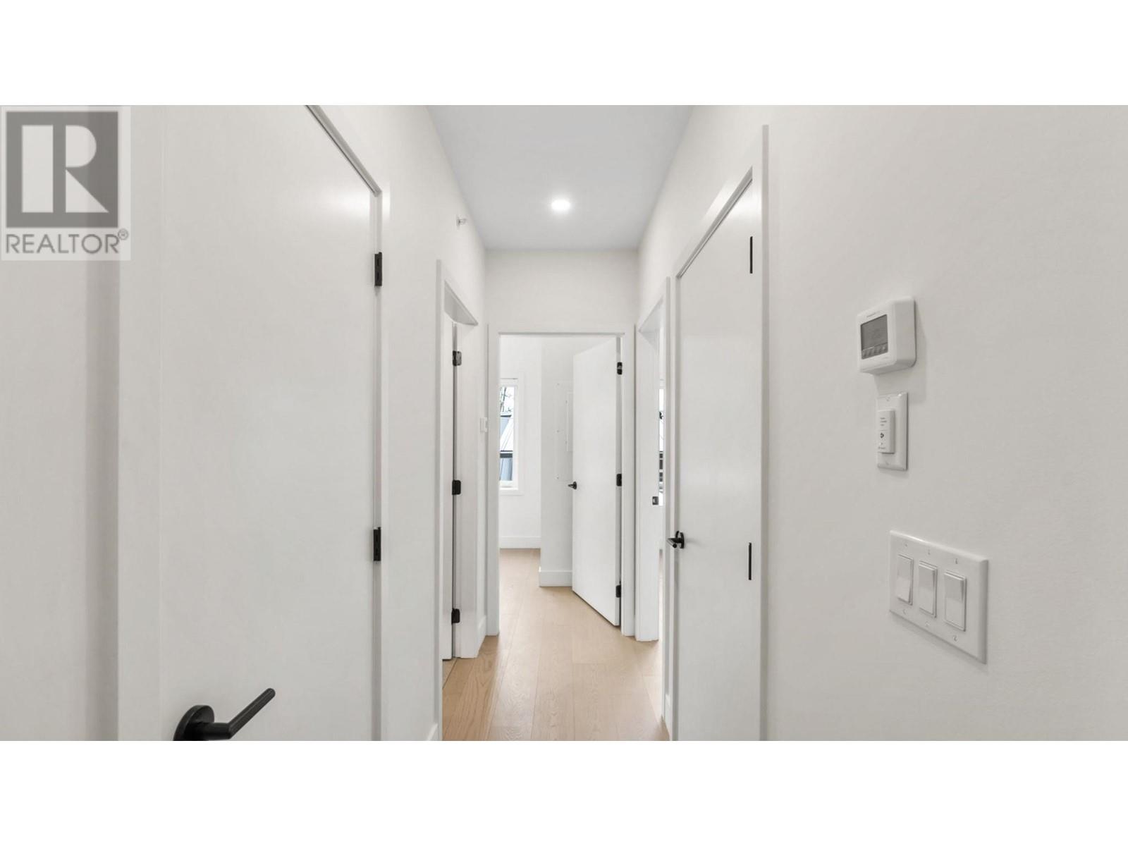 525 E 11th Avenue, Vancouver, British Columbia  V5T 2E1 - Photo 18 - R2980025