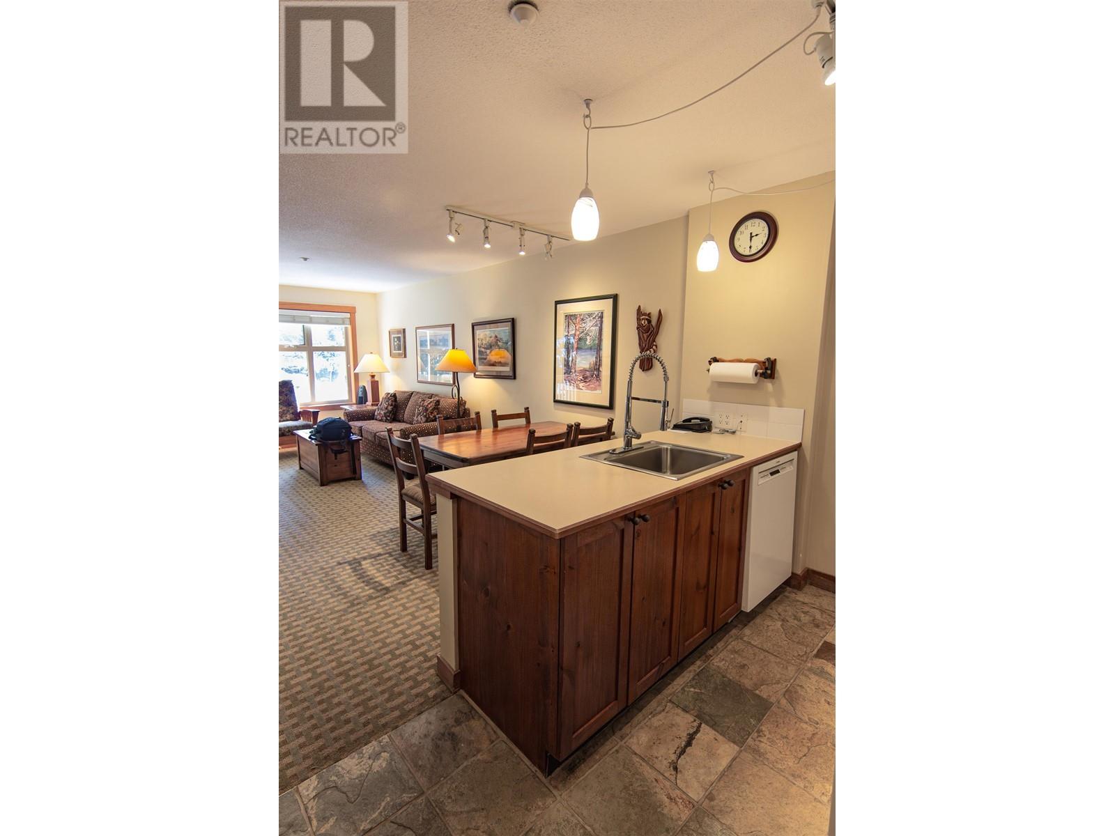 422 4660 Blackcomb Way, Whistler, British Columbia V8E 0Y8 - Photo 11 - R2980036