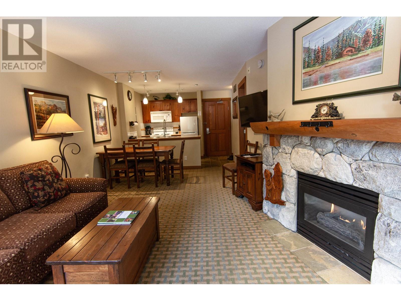 422 4660 Blackcomb Way, Whistler, British Columbia V8E 0Y8 - Photo 2 - R2980036