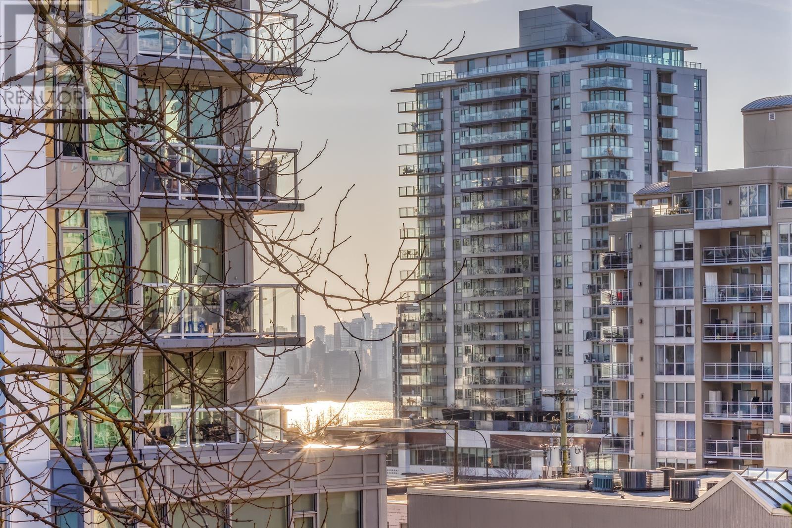 306 150 E 15th Street, North Vancouver, British Columbia  V7L 4N9 - Photo 15 - R2980042