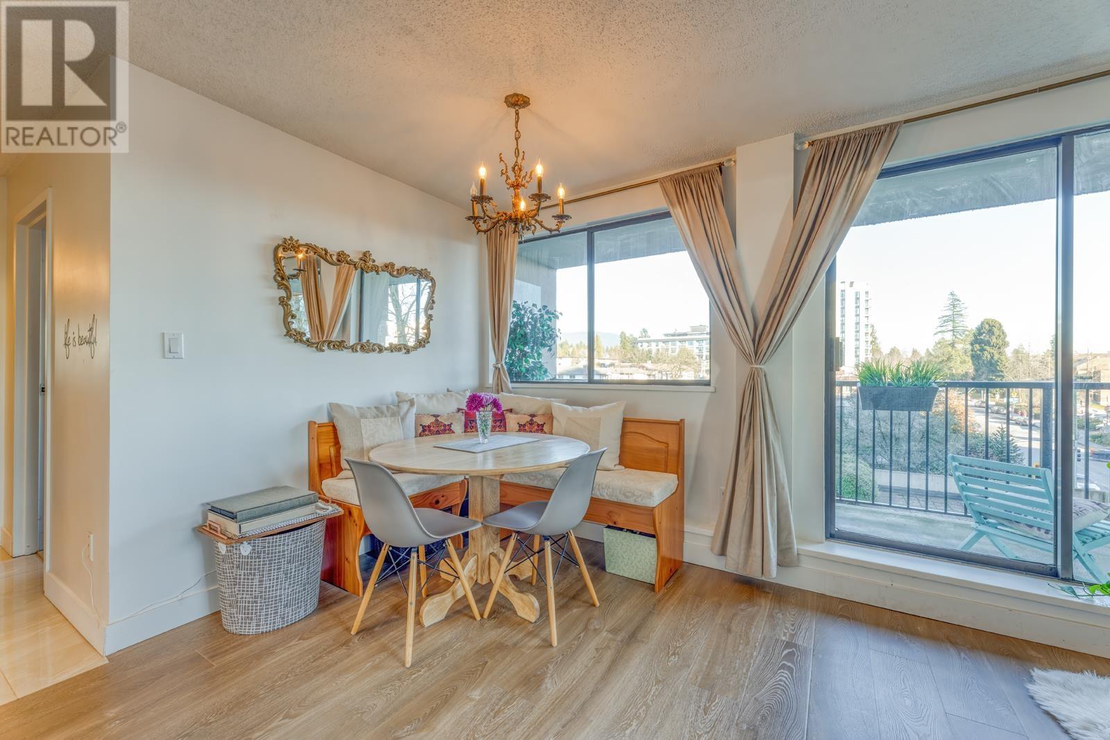 306 150 E 15th Street, North Vancouver, British Columbia  V7L 4N9 - Photo 5 - R2980042