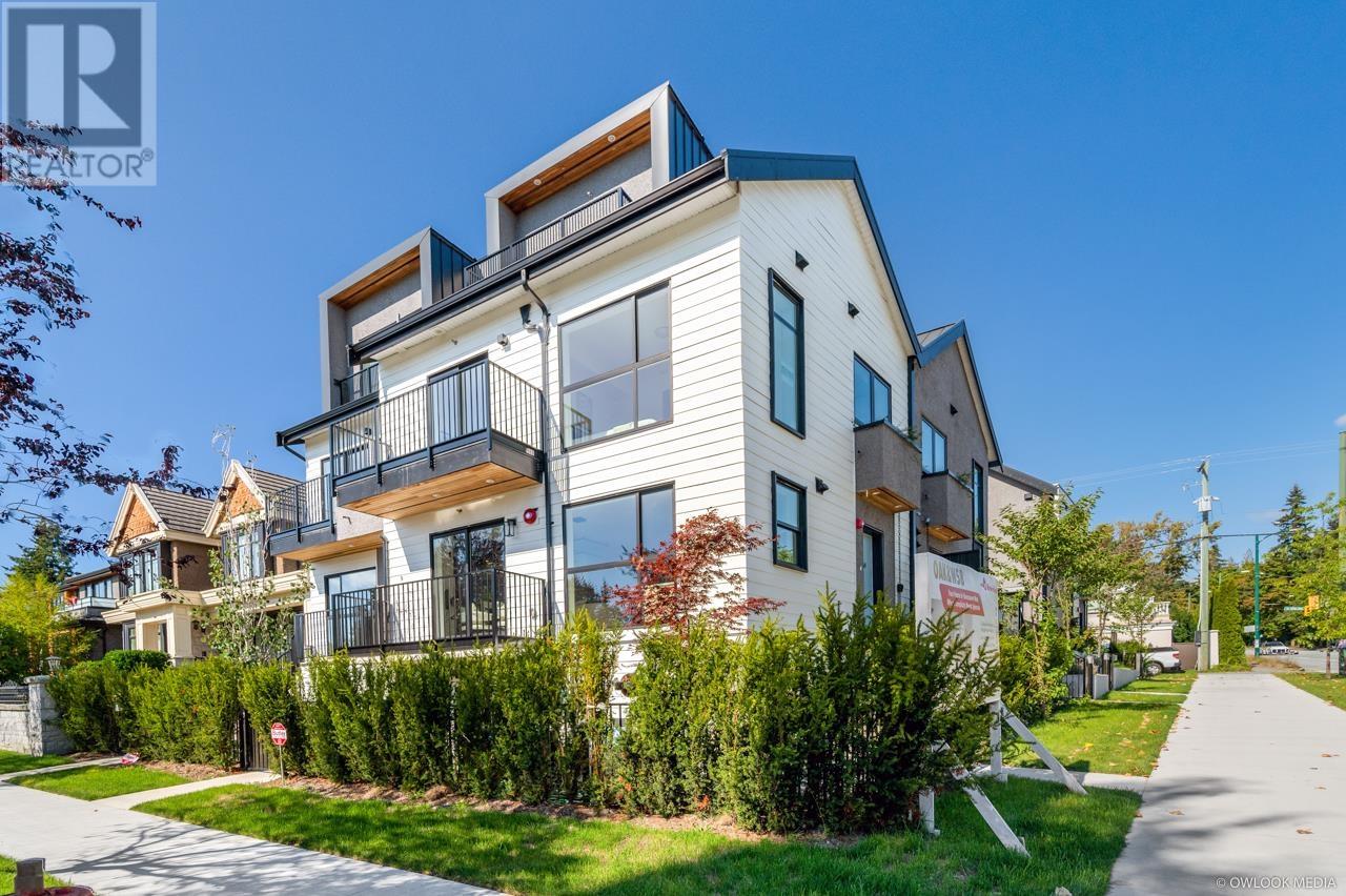 7353 OAK STREET, vancouver, British Columbia