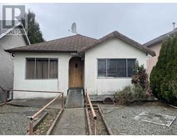 4229 VICTORIA DRIVE, Vancouver, British Columbia