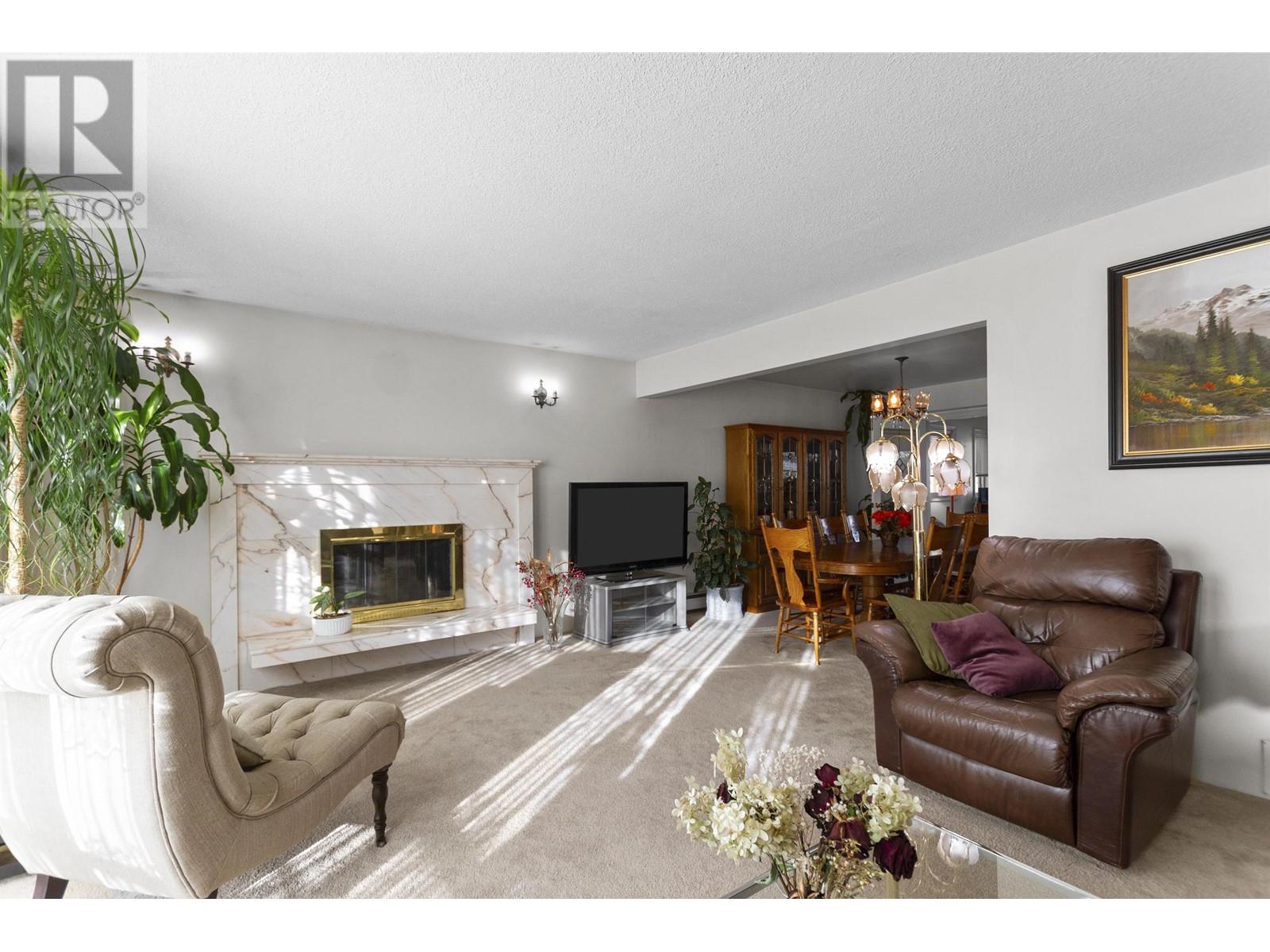 6771 Winch Street, Burnaby, British Columbia  V5B 2L7 - Photo 7 - R2980026