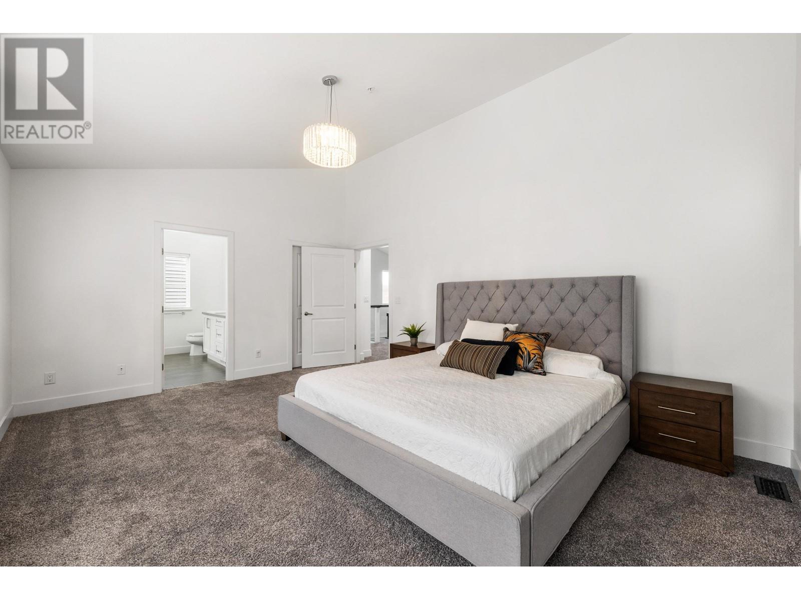 10476 Robertson Street, Maple Ridge, British Columbia  V2W 0H8 - Photo 11 - R2980063