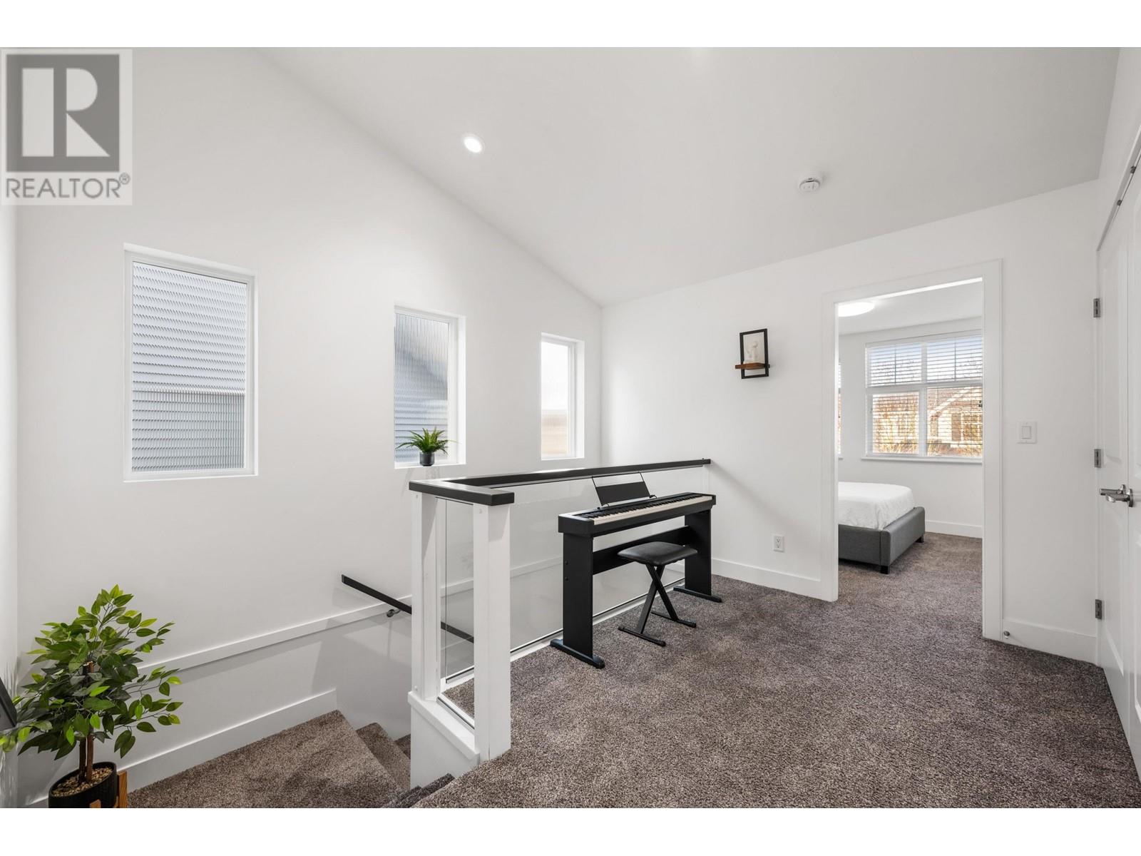 10476 Robertson Street, Maple Ridge, British Columbia  V2W 0H8 - Photo 20 - R2980063