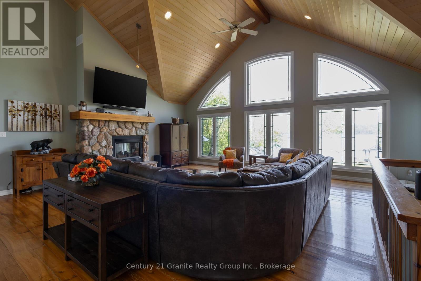 1047 Bonis Lane, Minden Hills, Ontario  K0M 2K0 - Photo 9 - X12028032