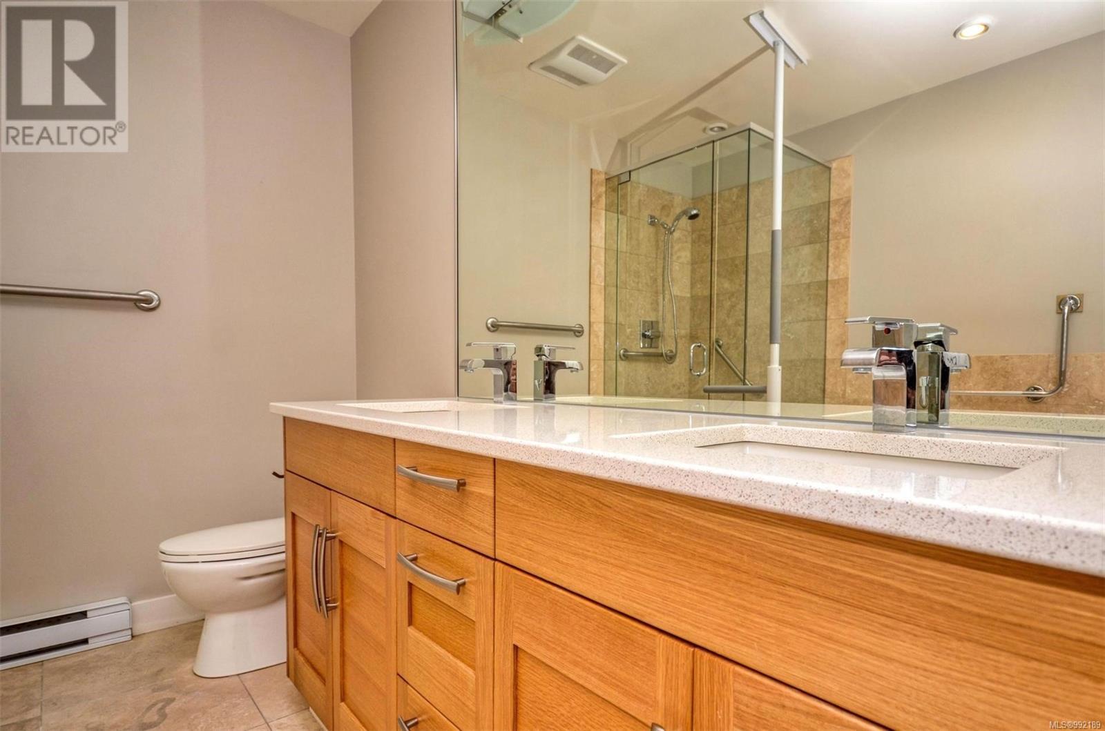 102 9820 Seaport Pl, Sidney, British Columbia  V8L 4X3 - Photo 23 - 992189