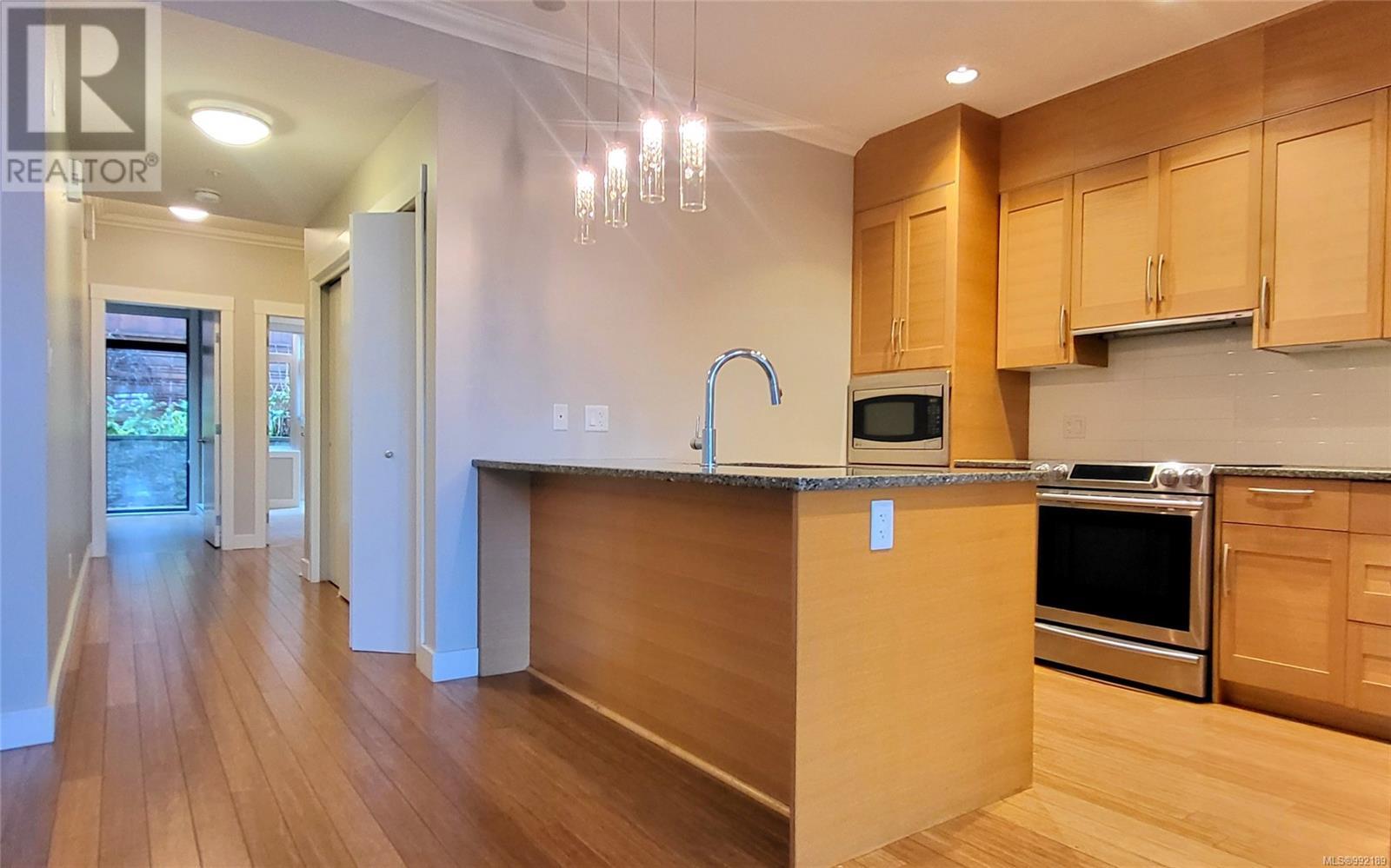 102 9820 Seaport Pl, Sidney, British Columbia  V8L 4X3 - Photo 13 - 992189