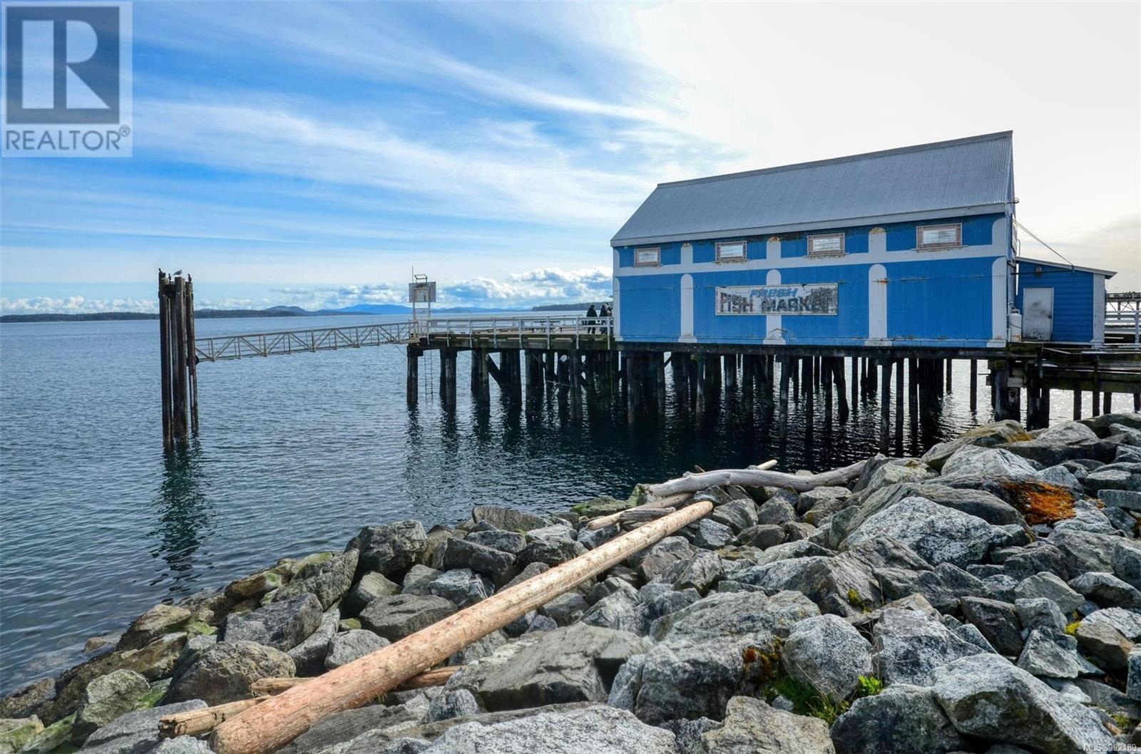 102 9820 Seaport Pl, Sidney, British Columbia  V8L 4X3 - Photo 36 - 992189