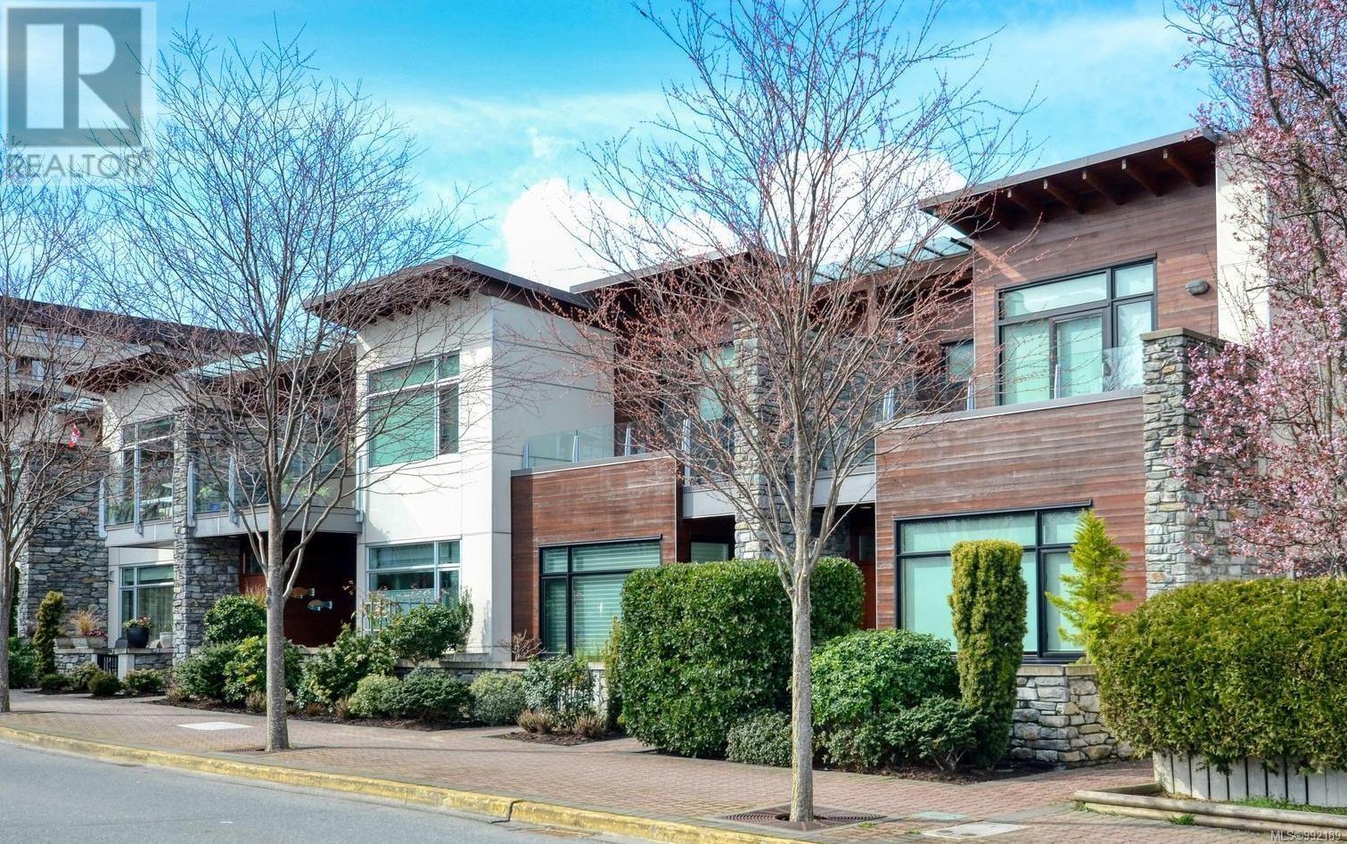 102 9820 Seaport Pl, Sidney, British Columbia