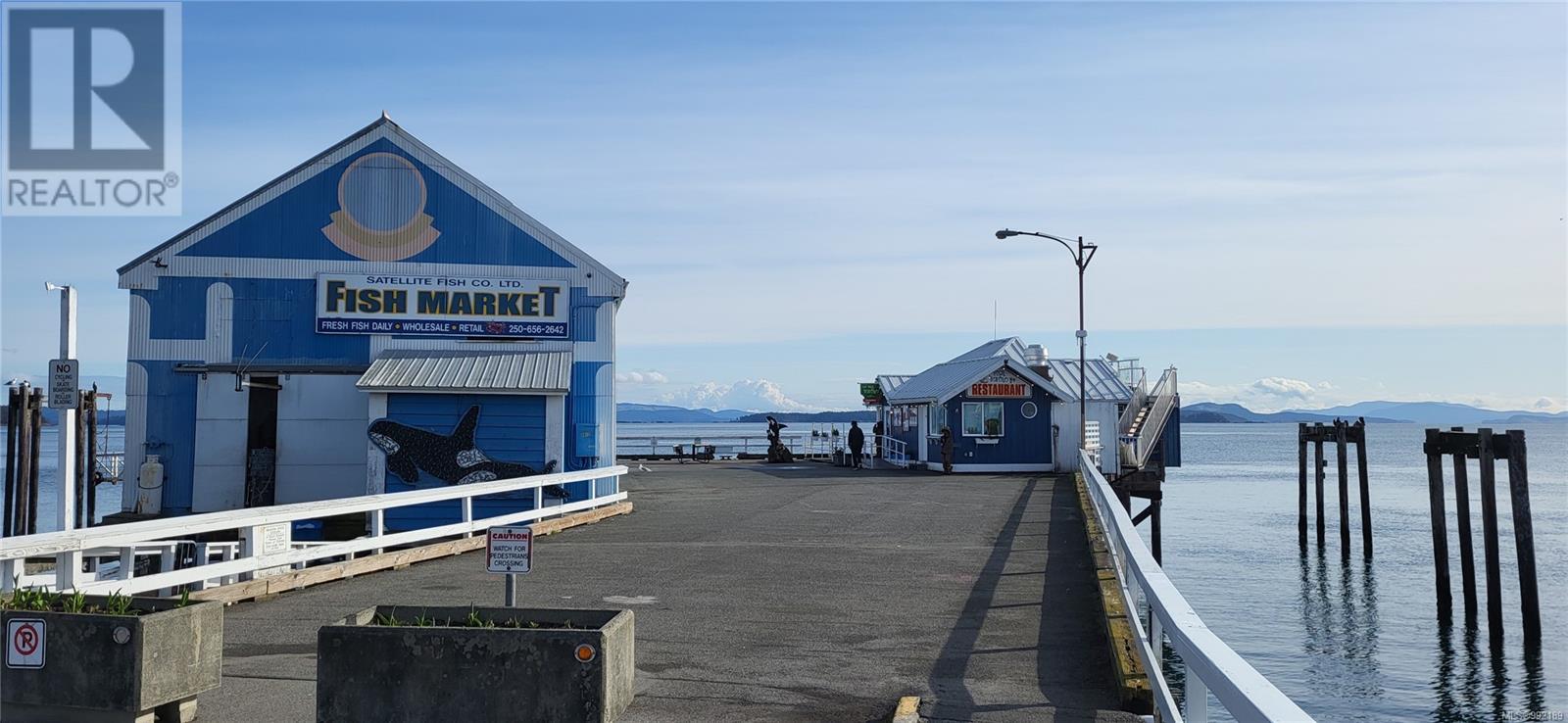 102 9820 Seaport Pl, Sidney, British Columbia  V8L 4X3 - Photo 39 - 992189