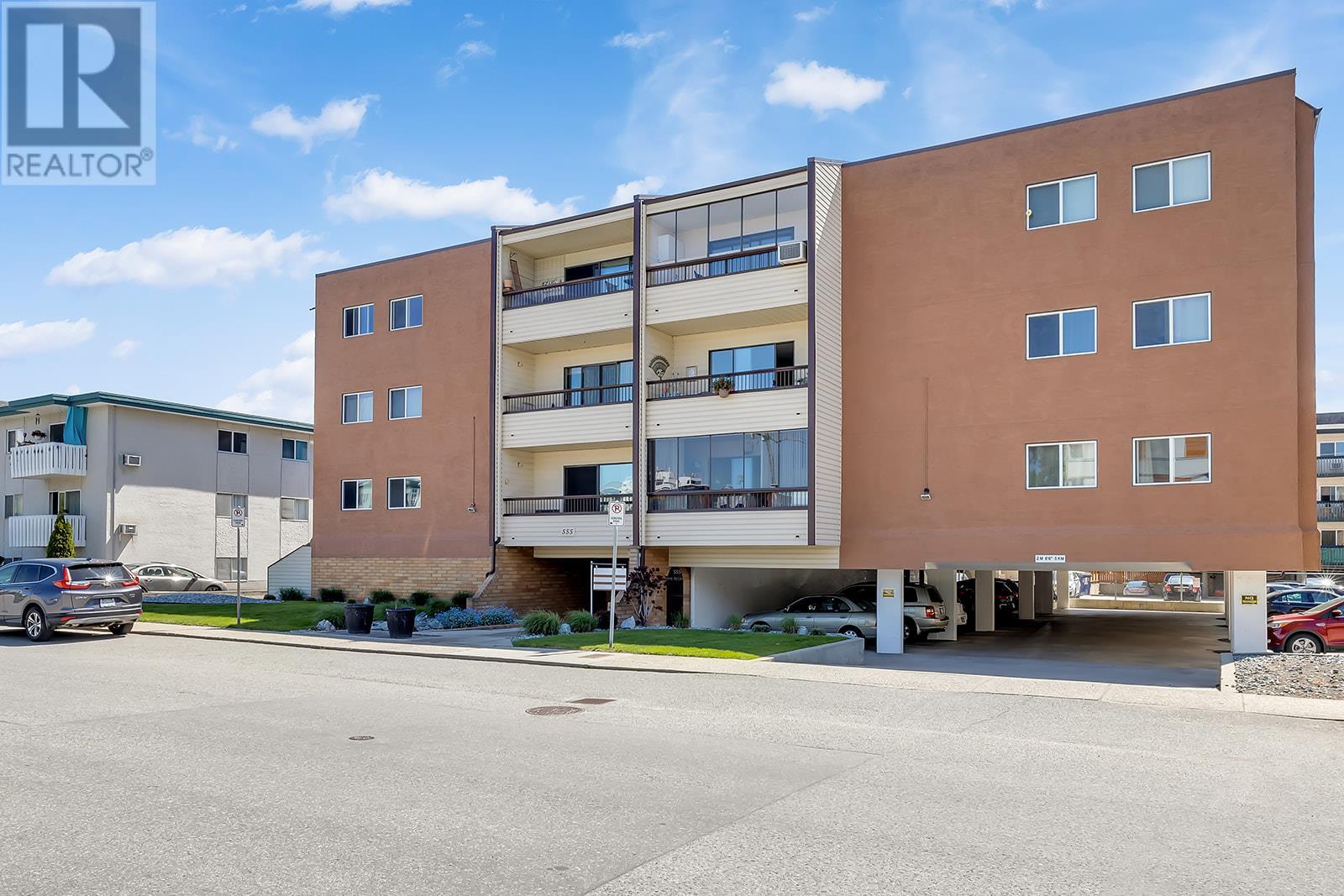 555 Rowcliffe Avenue Unit# 206, Kelowna, British Columbia