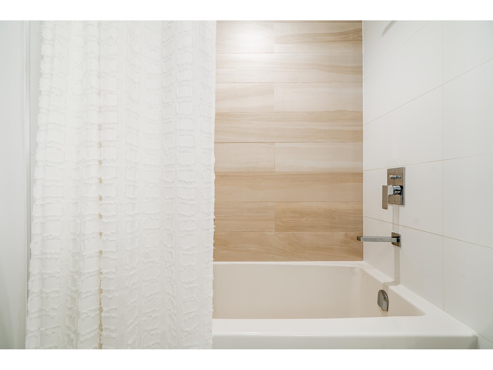 706 13655 Fraser Highway, Surrey, British Columbia  V3T 0P8 - Photo 26 - R2980072